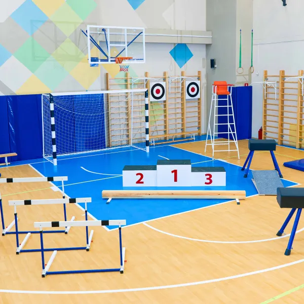 Щит баскетбольный игровой (монолитный поликарбонат) 1050х1800 мм ZAVODSPORTA за 47&nbsp;600 ₽ в Архангельске